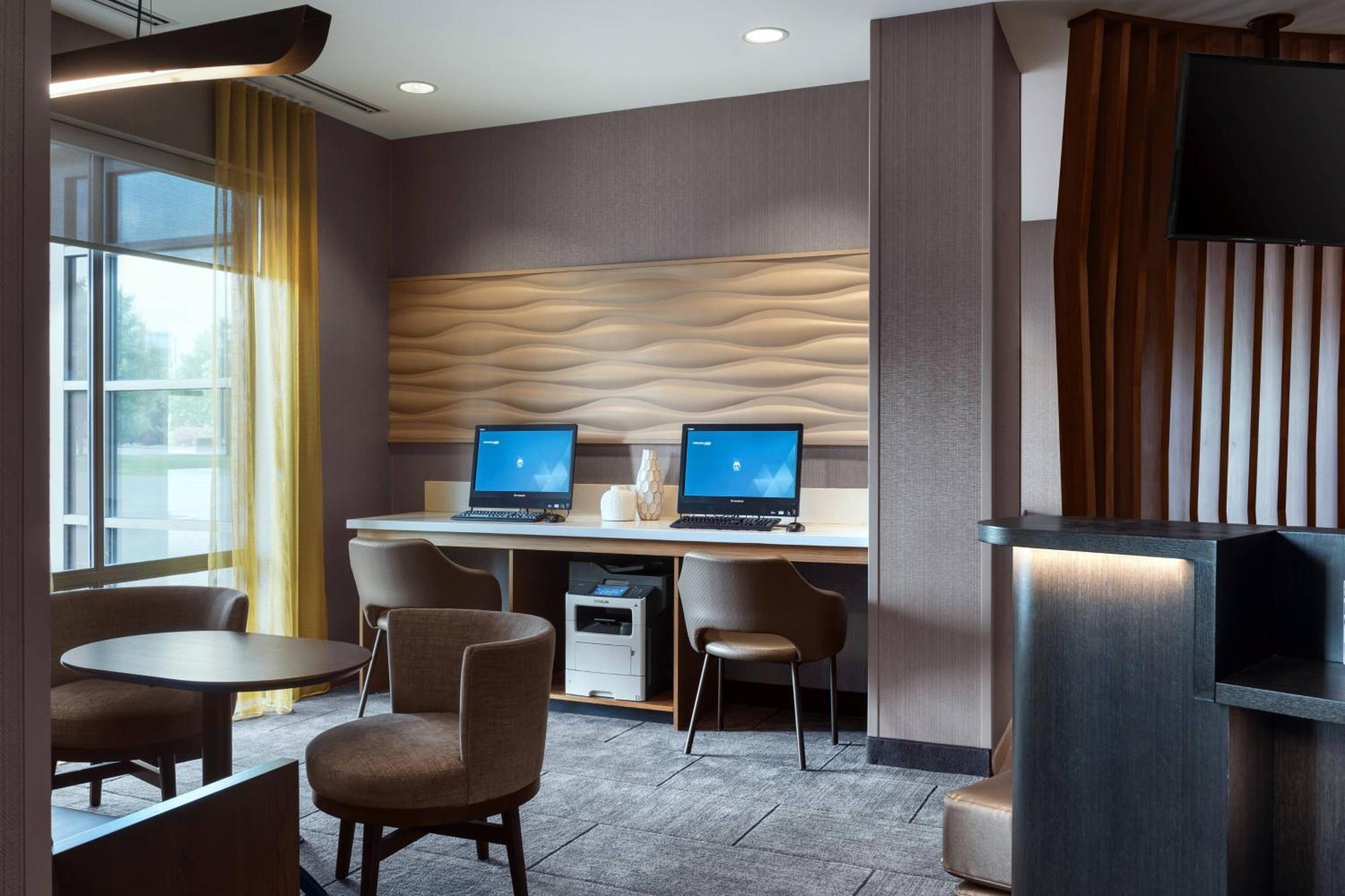 Springhill Suites By Marriott Syracuse Carrier Circle Іст-Сіракуз Екстер'єр фото